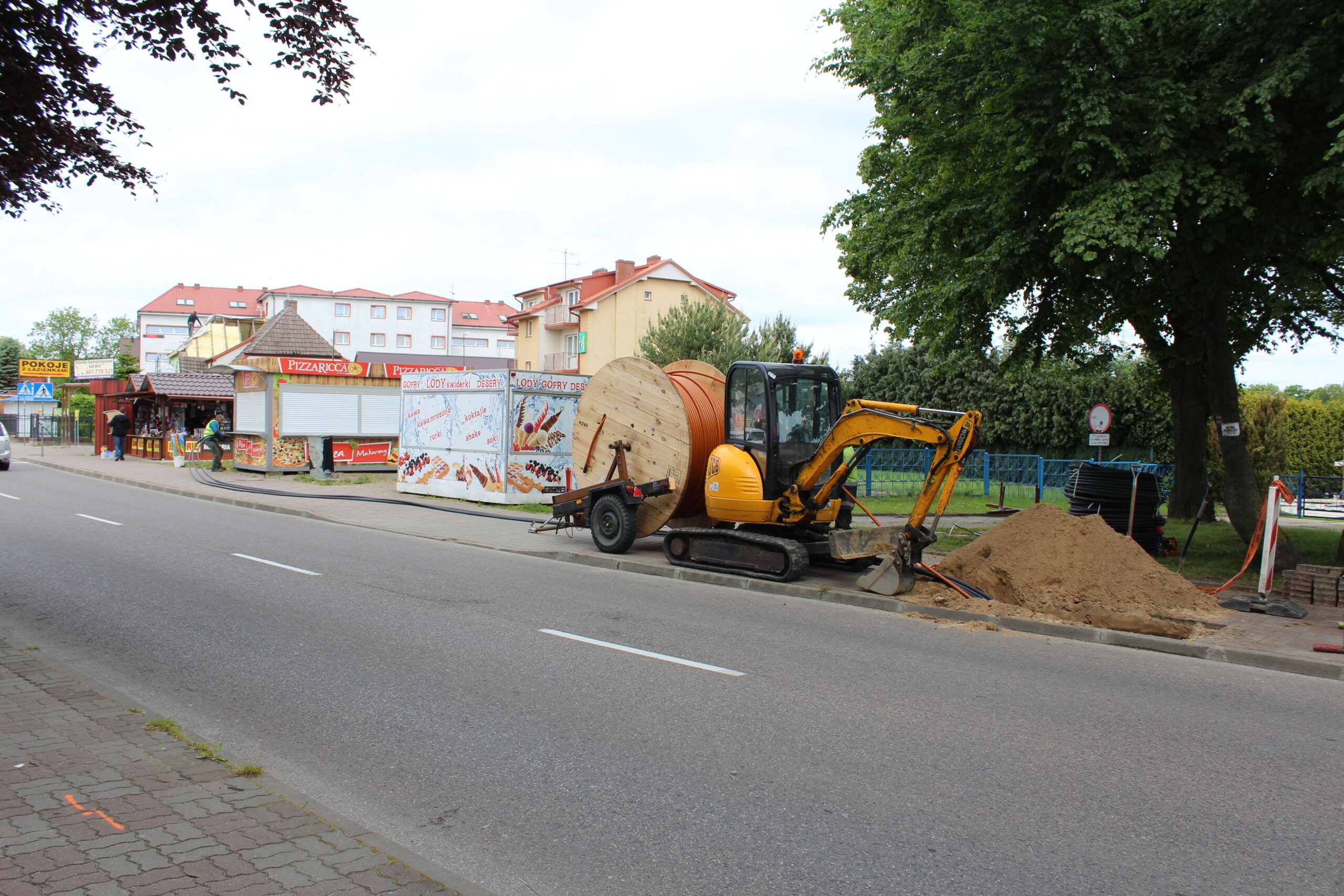 Układanie odcinka lądowego PMT - szpula kabla