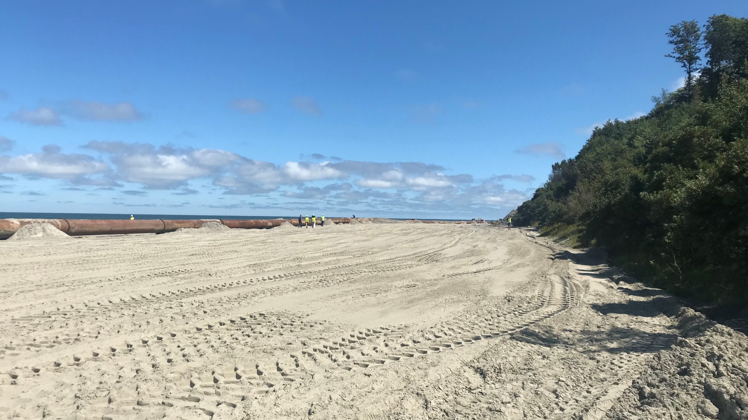 Refulacja plaży w Ostrowie i Jastrzębiej Górze - prace refulacyjne