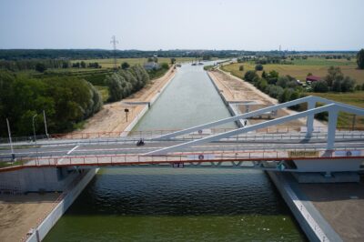 Nowy most obrotowy w Nowakowie już przejezdny  