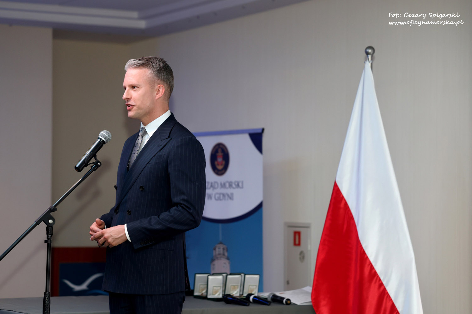 Arkadiusz Marchewka w trakcie przemówienia