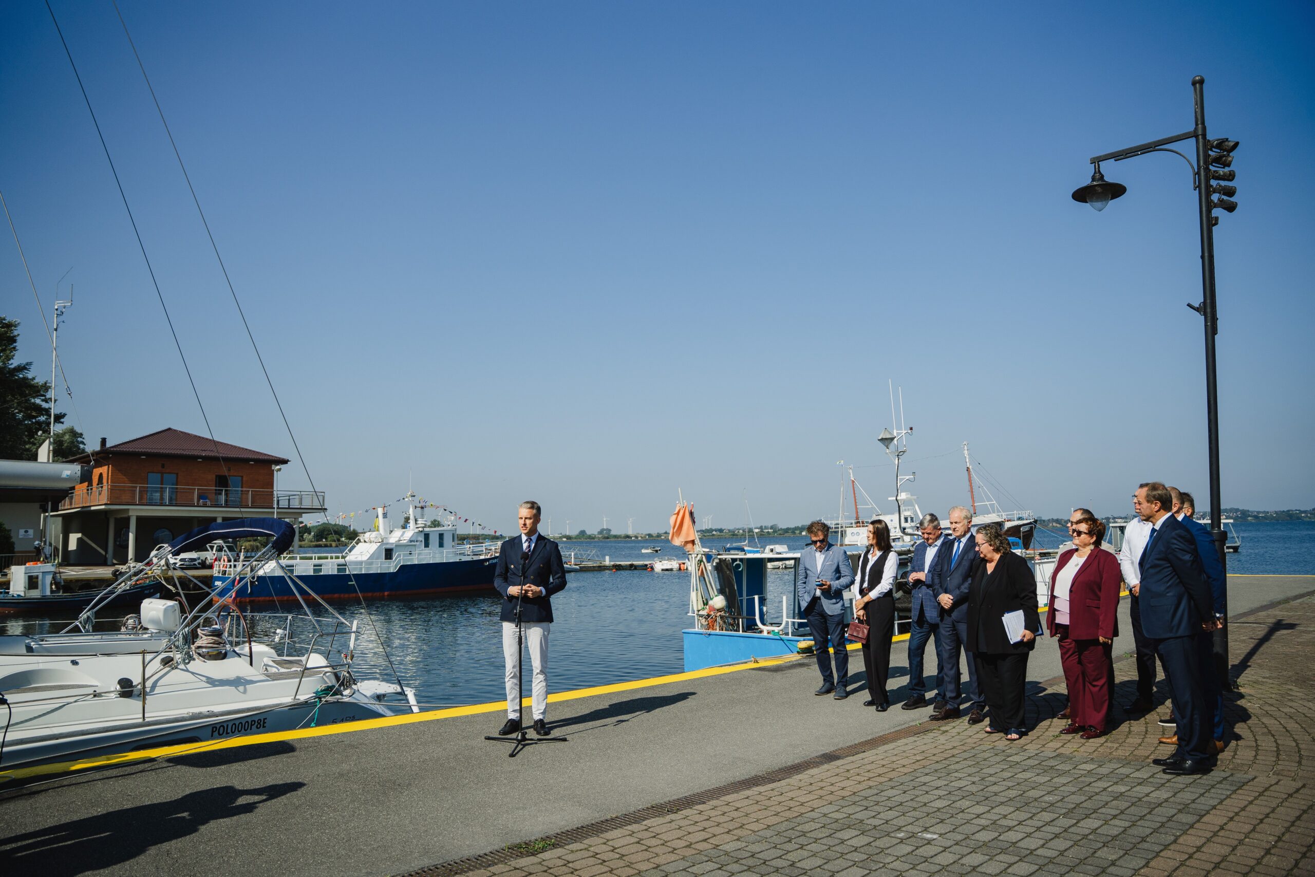 Briefing przemawia A.Marchewka