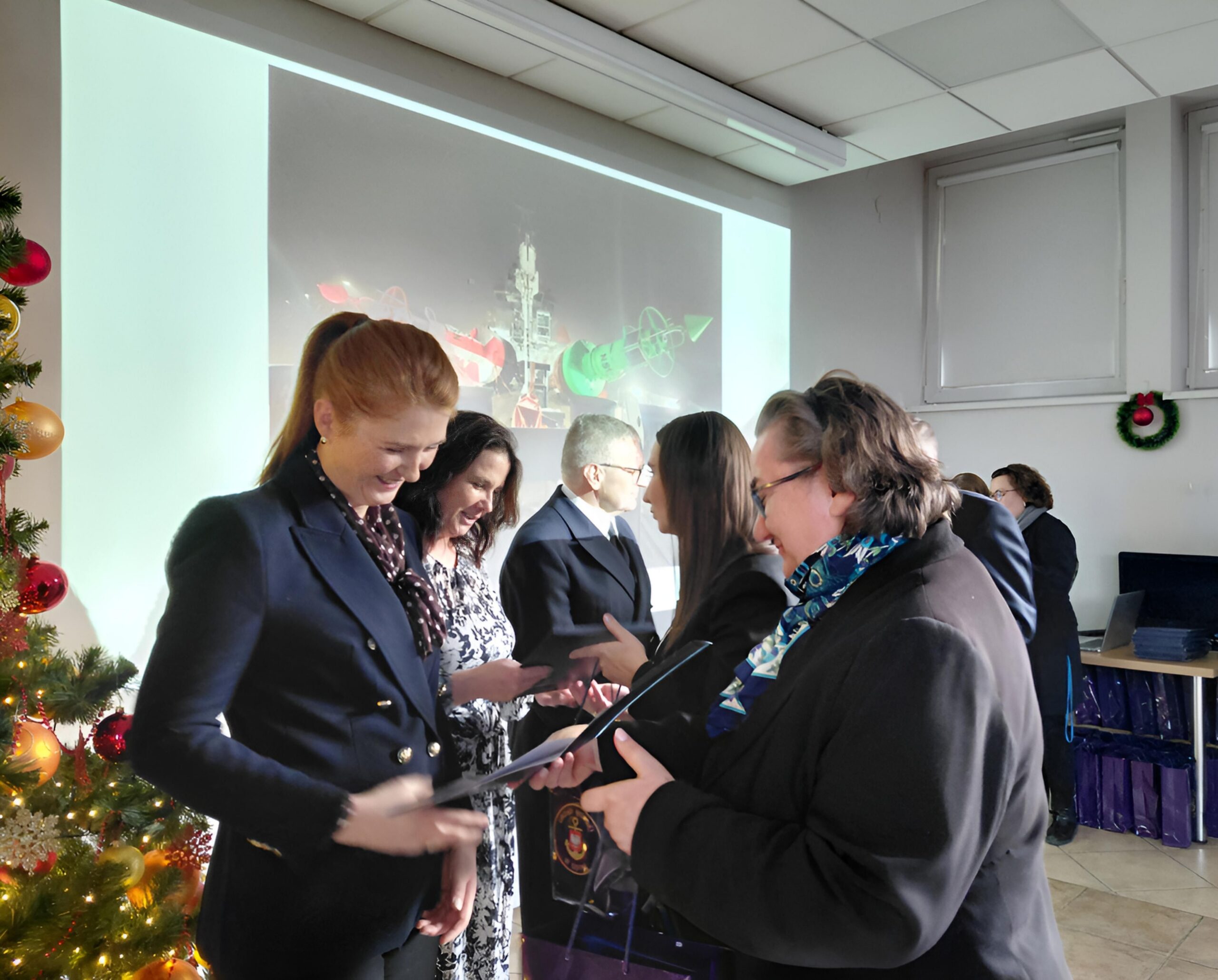 wręczenie nagród zwycięzcom 